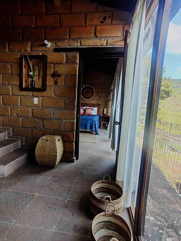 6bd6fbaa-f95f-439c-aff0-f9d88dd1a3c1